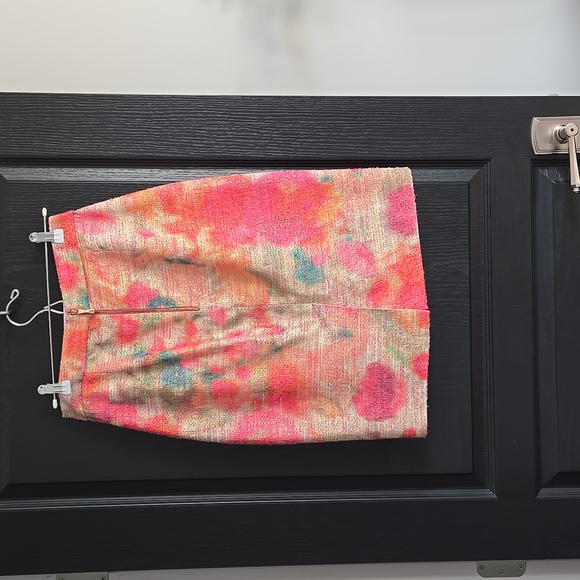 Kate Spade Shimmery Tweed Skirt, Size 6 - Picture 3 of 3